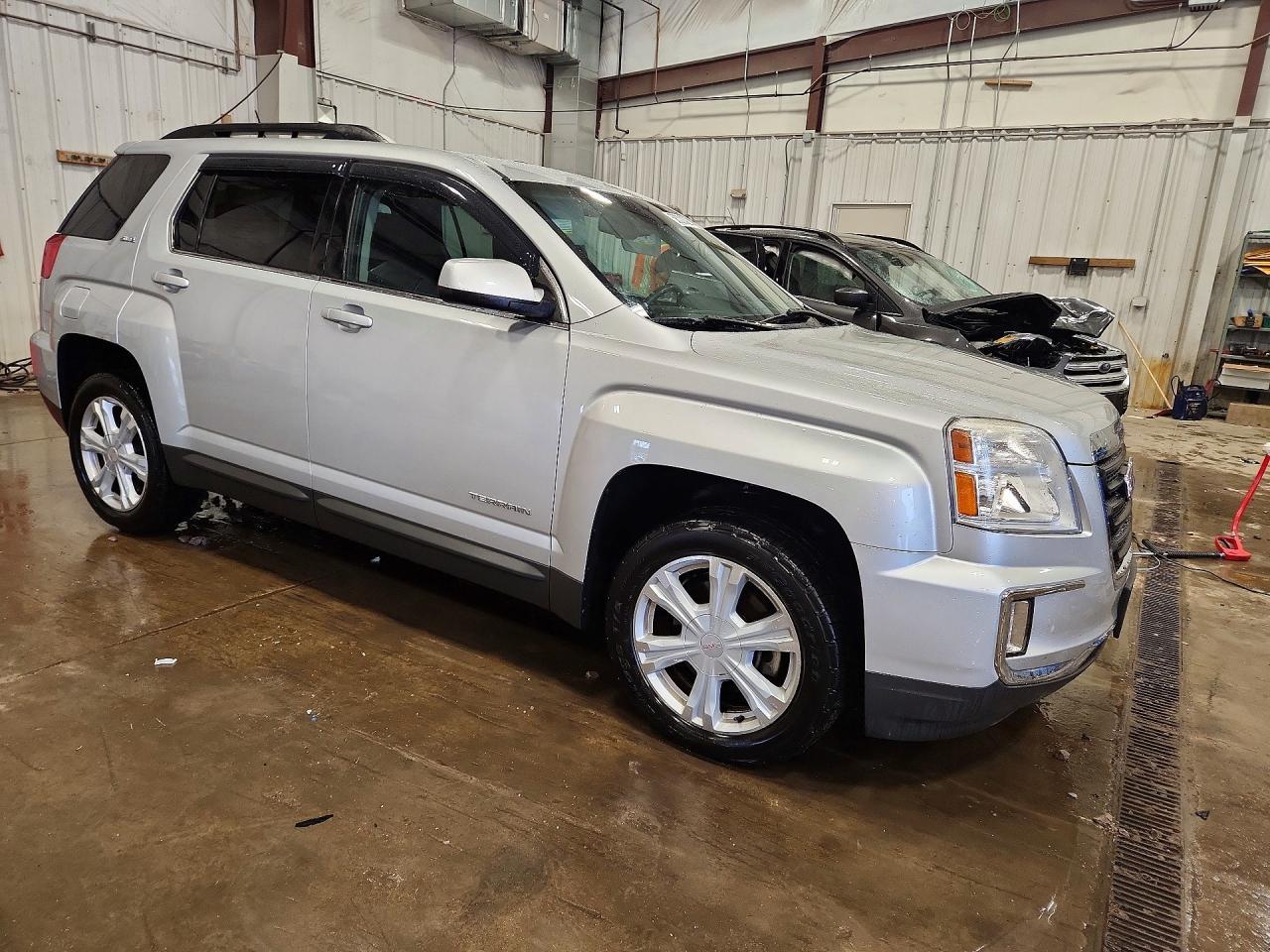 2017 GMC Terrain Sle - Image 4