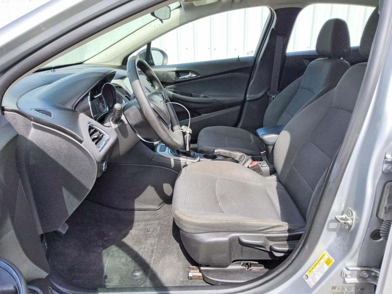 2018 Chevrolet Cruze Ls - Image 7