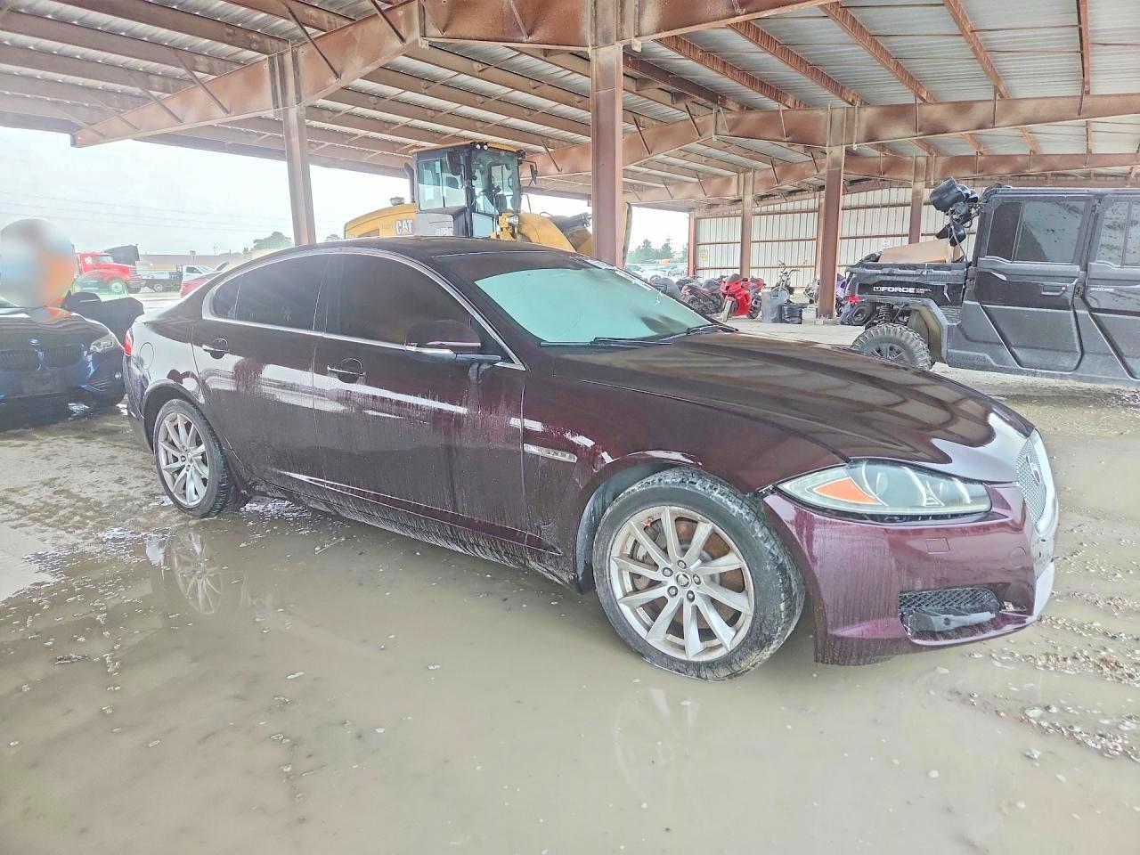 2013 Jaguar Xf - Фото 4