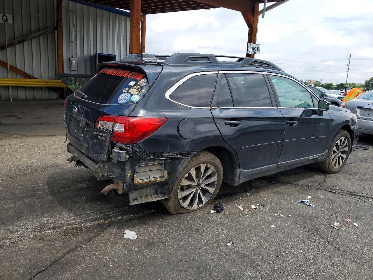 2017 Subaru Outback 3.6R Limited - Фото 3