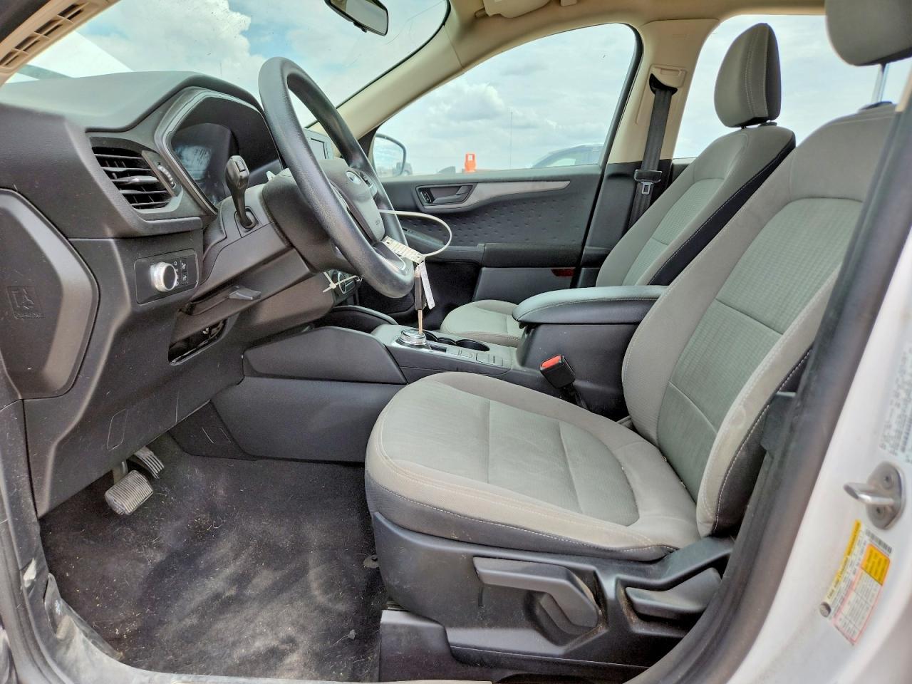 2020 Ford Escape S - Фото 7