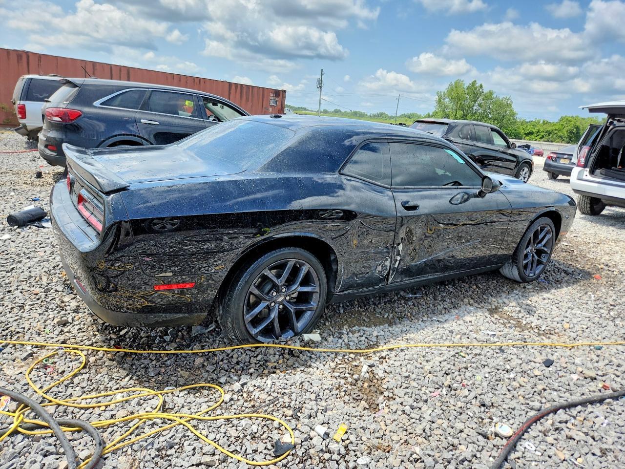 2023 Dodge Challenger Sxt - Image 3