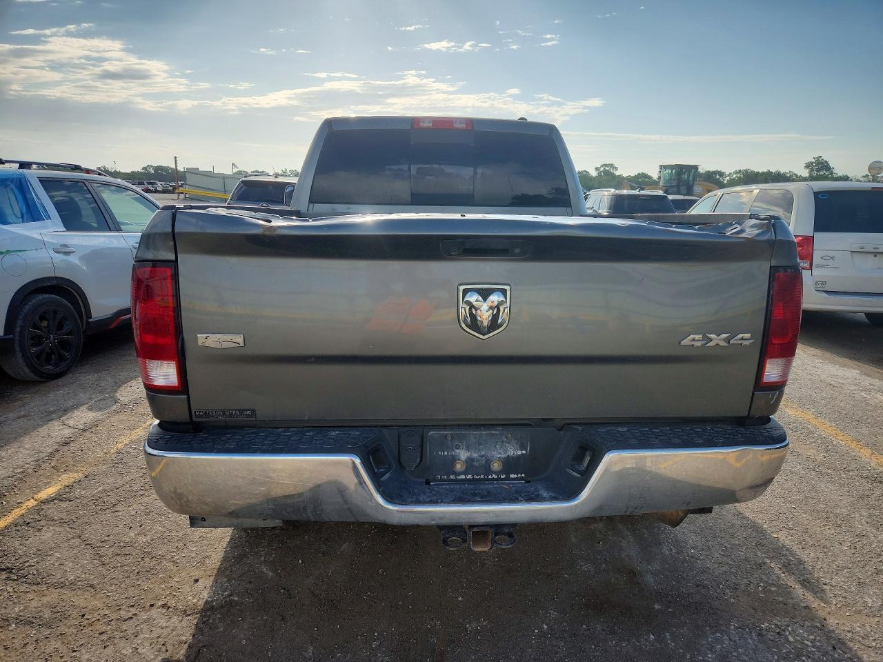 2012 Dodge Ram 3500 Laramie - Фото 6