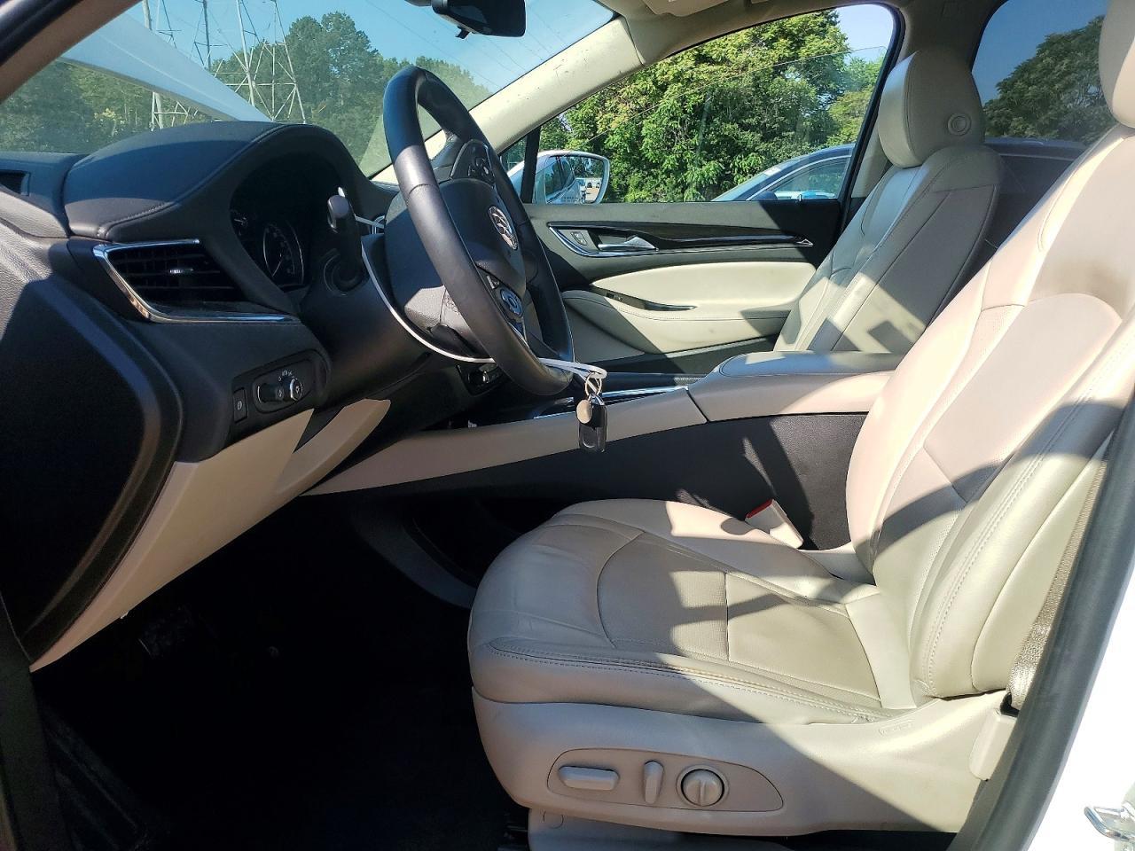 2019 Buick Enclave Essence - Image 7