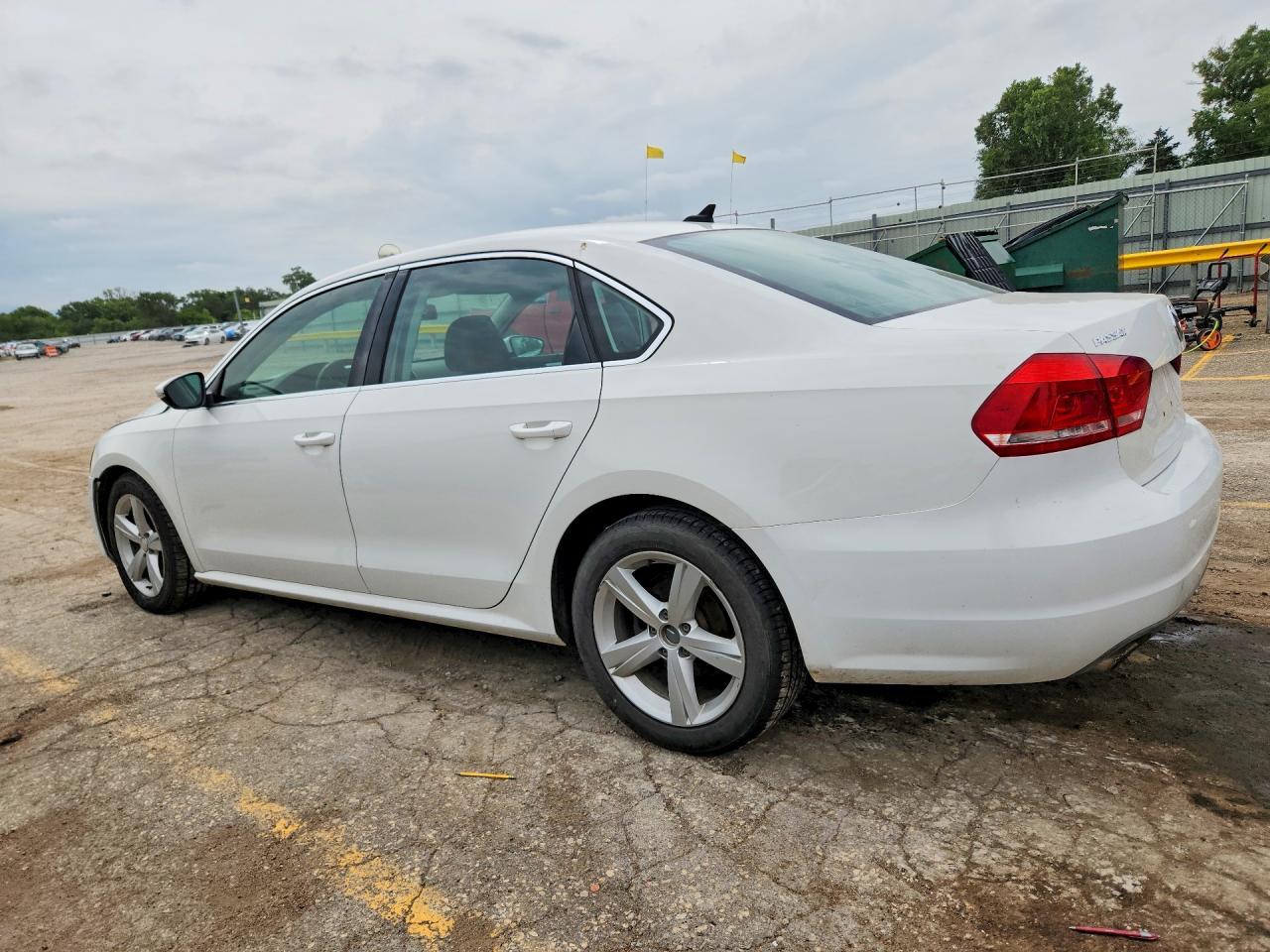 2012 Volkswagen Passat Se - Фото 2