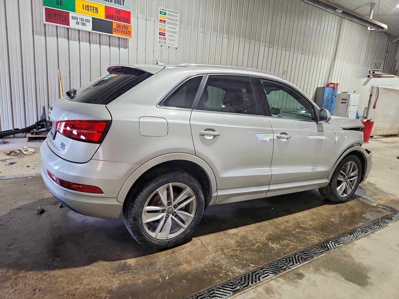 2016 Audi Q3 Premium Plus - Image 3