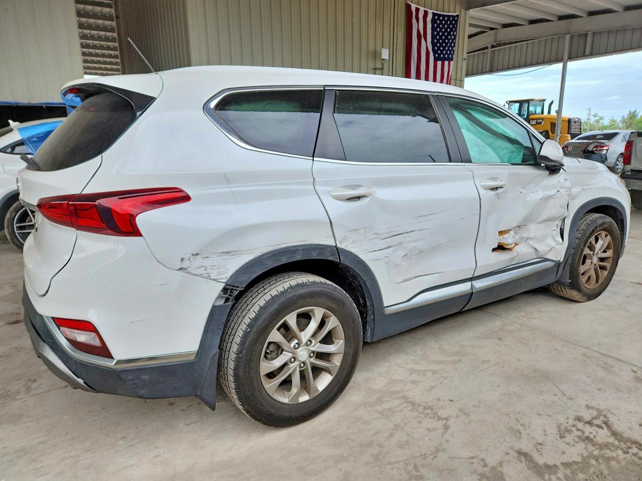 2020 Hyundai Santa Fe Se - Фото 3