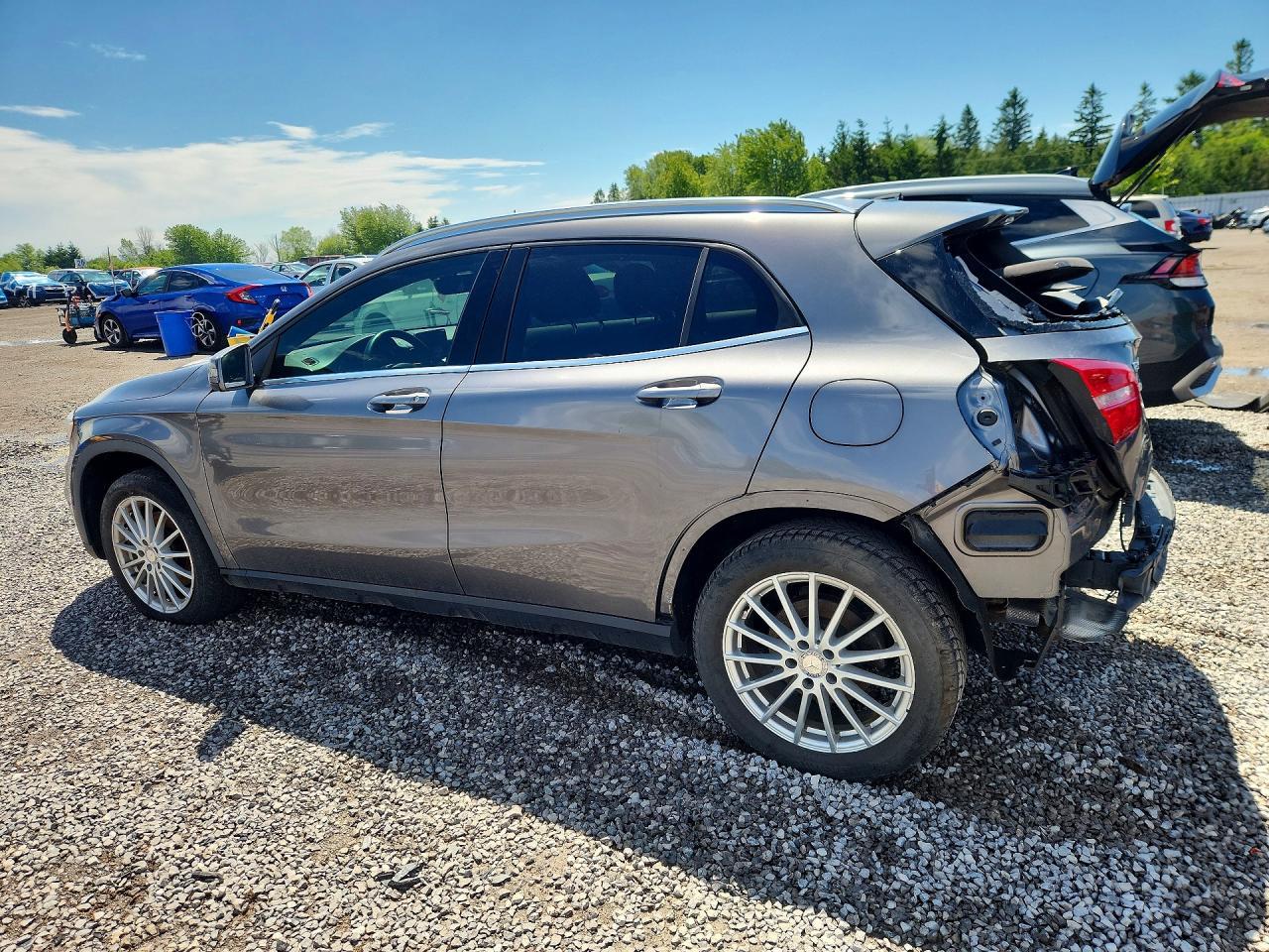 2015 Mercedes-Benz Gla250 4Ma - Image 2