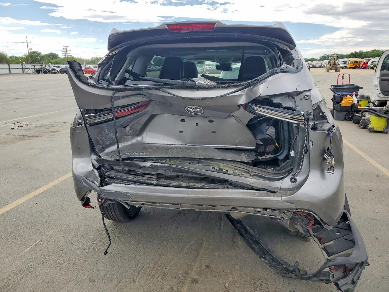 2025 Toyota Highlander Hybrid Xle - Фото 6