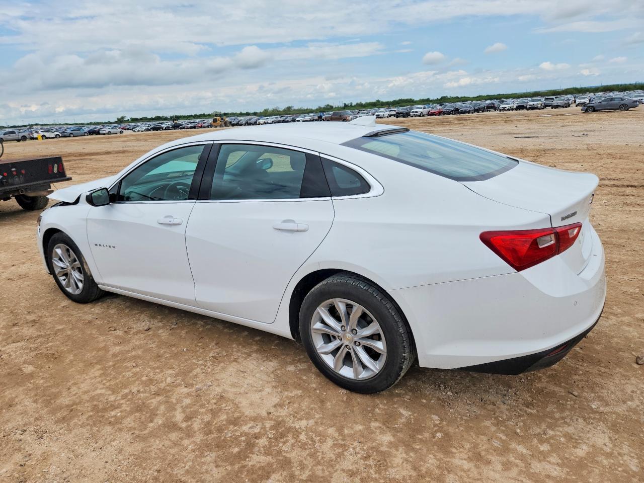 2025 Chevrolet Malibu Lt - Фото 2