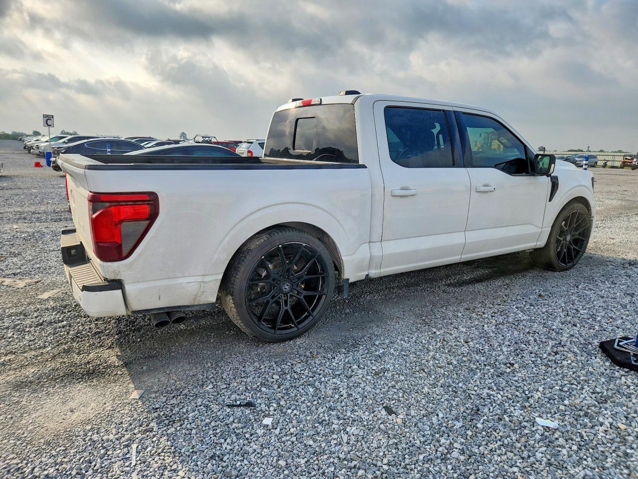 2025 Ford F150 Xlt - Image 3