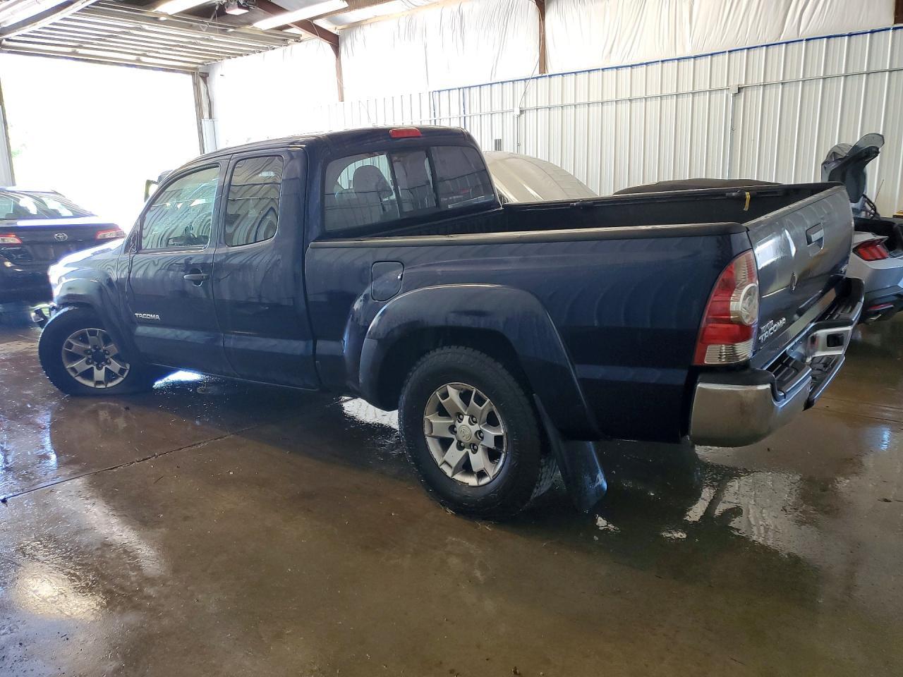 2013 Toyota Tacoma Access Cab - Image 2