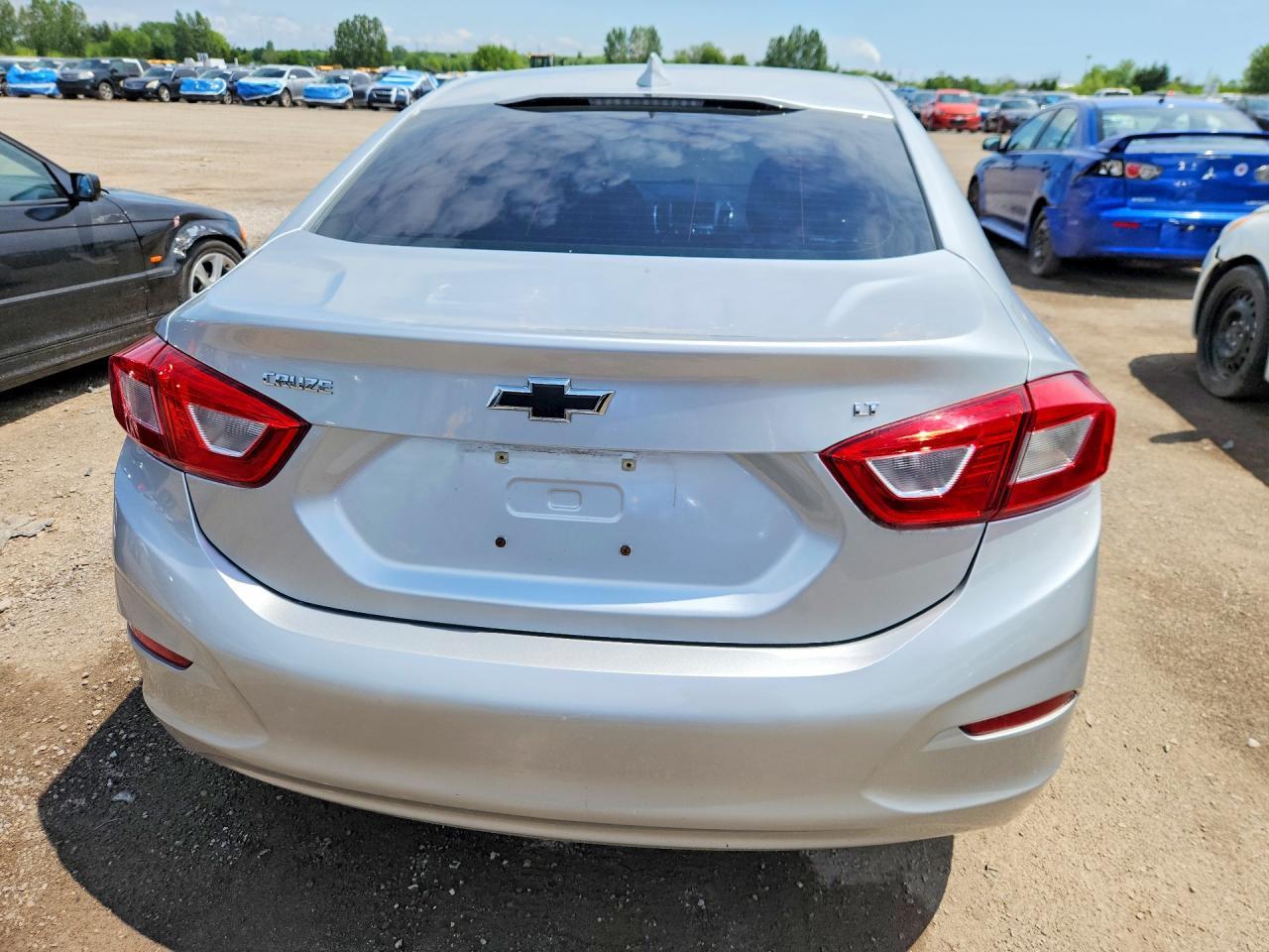 2018 Chevrolet Cruze Lt - Фото 6