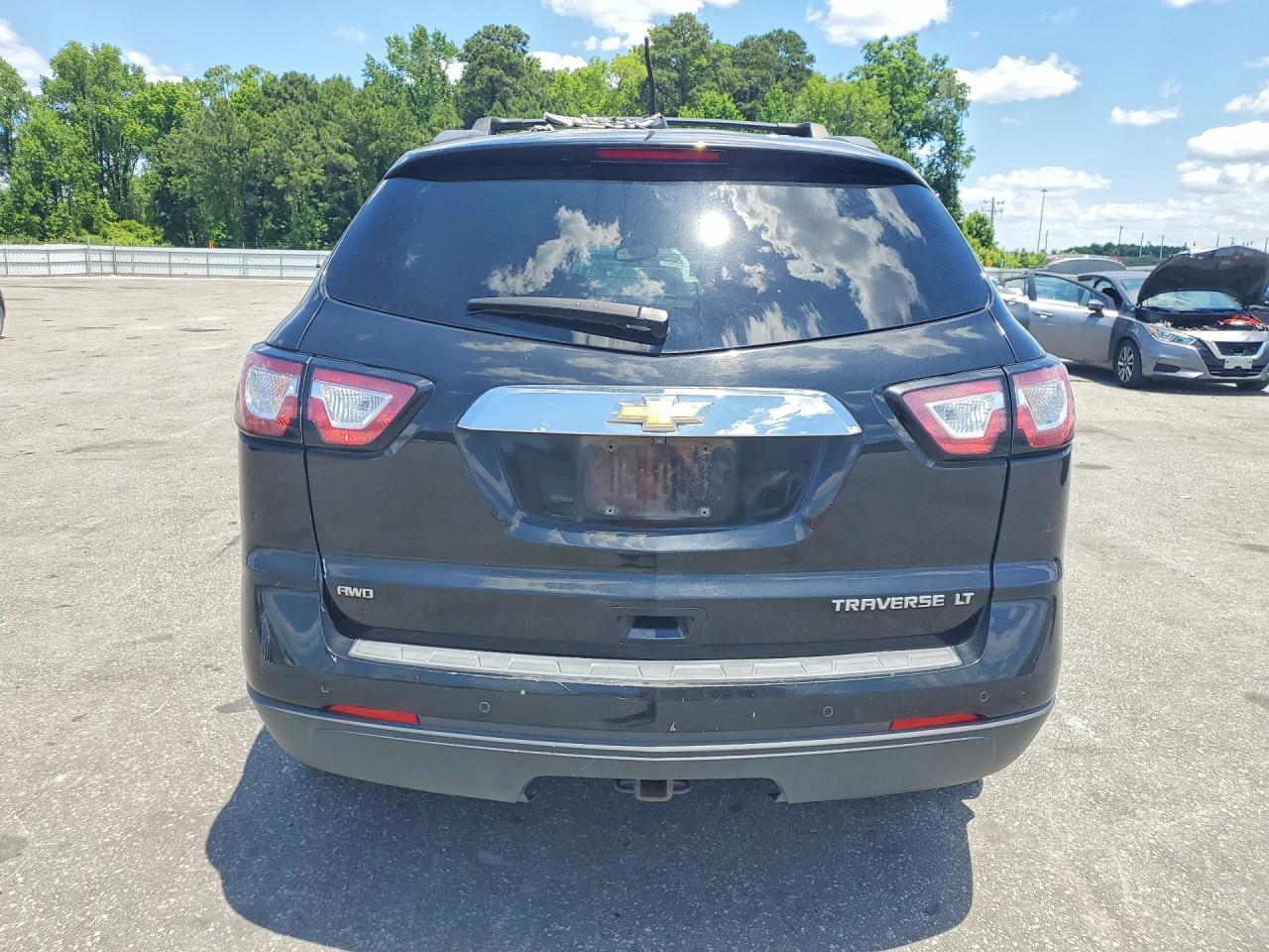 2016 Chevrolet Traverse Lt - Image 6