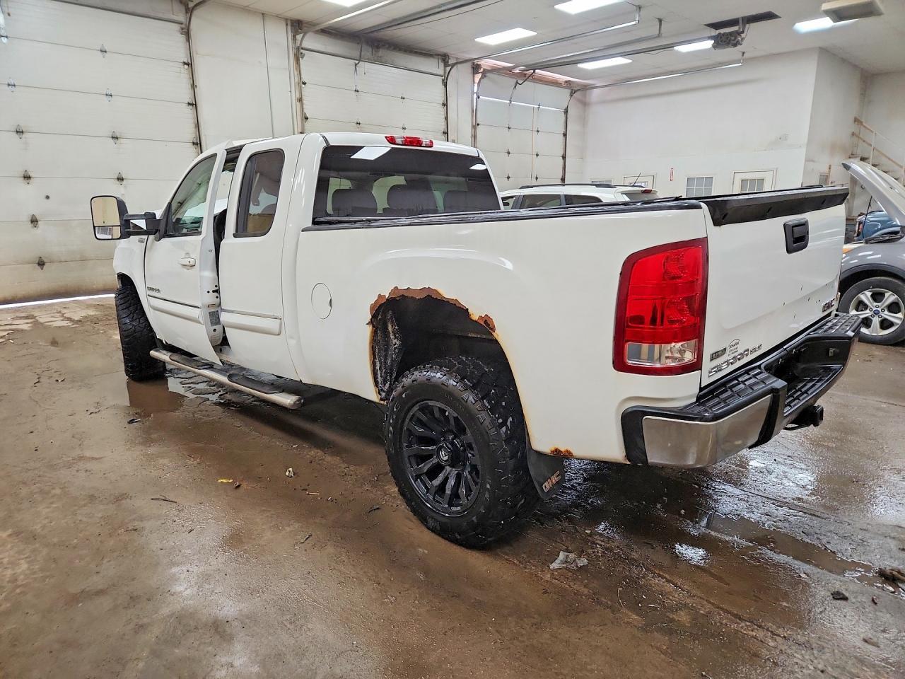 2010 GMC Sierra K1500 Sle - Фото 2