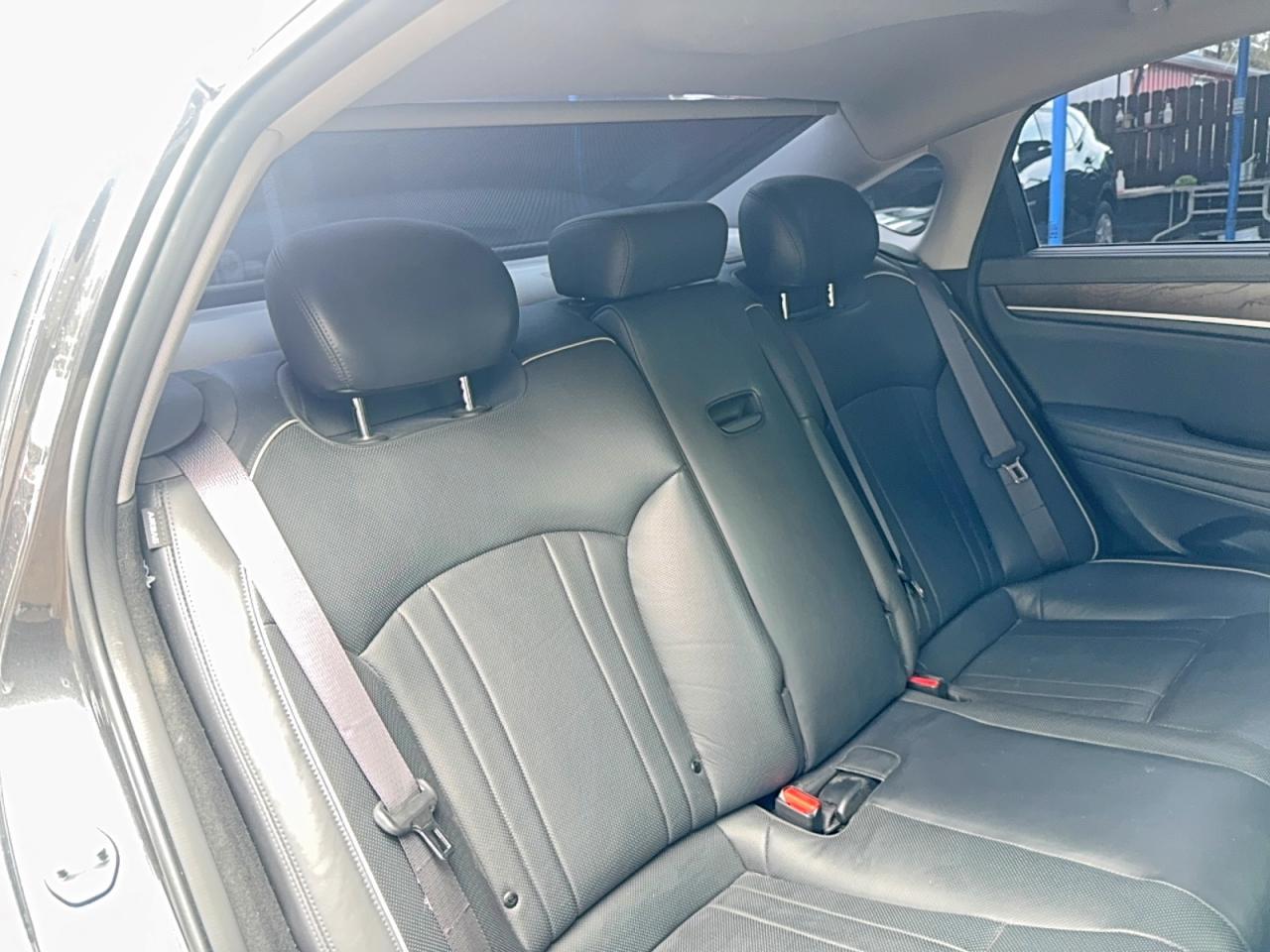 2017 Genesis G80 3.8 - Фото 6