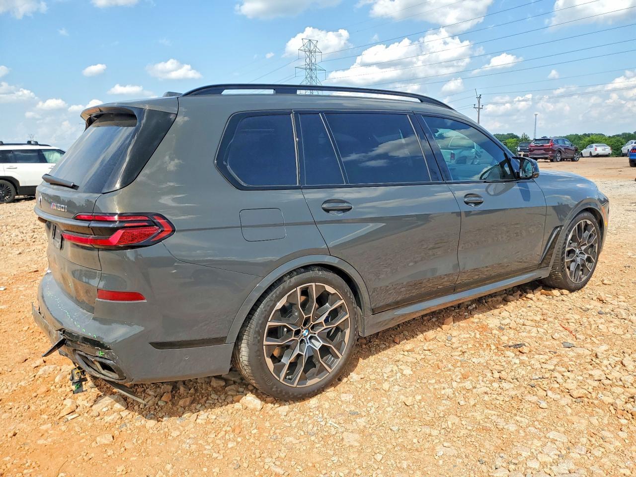2024 BMW X7 M60I - Image 3