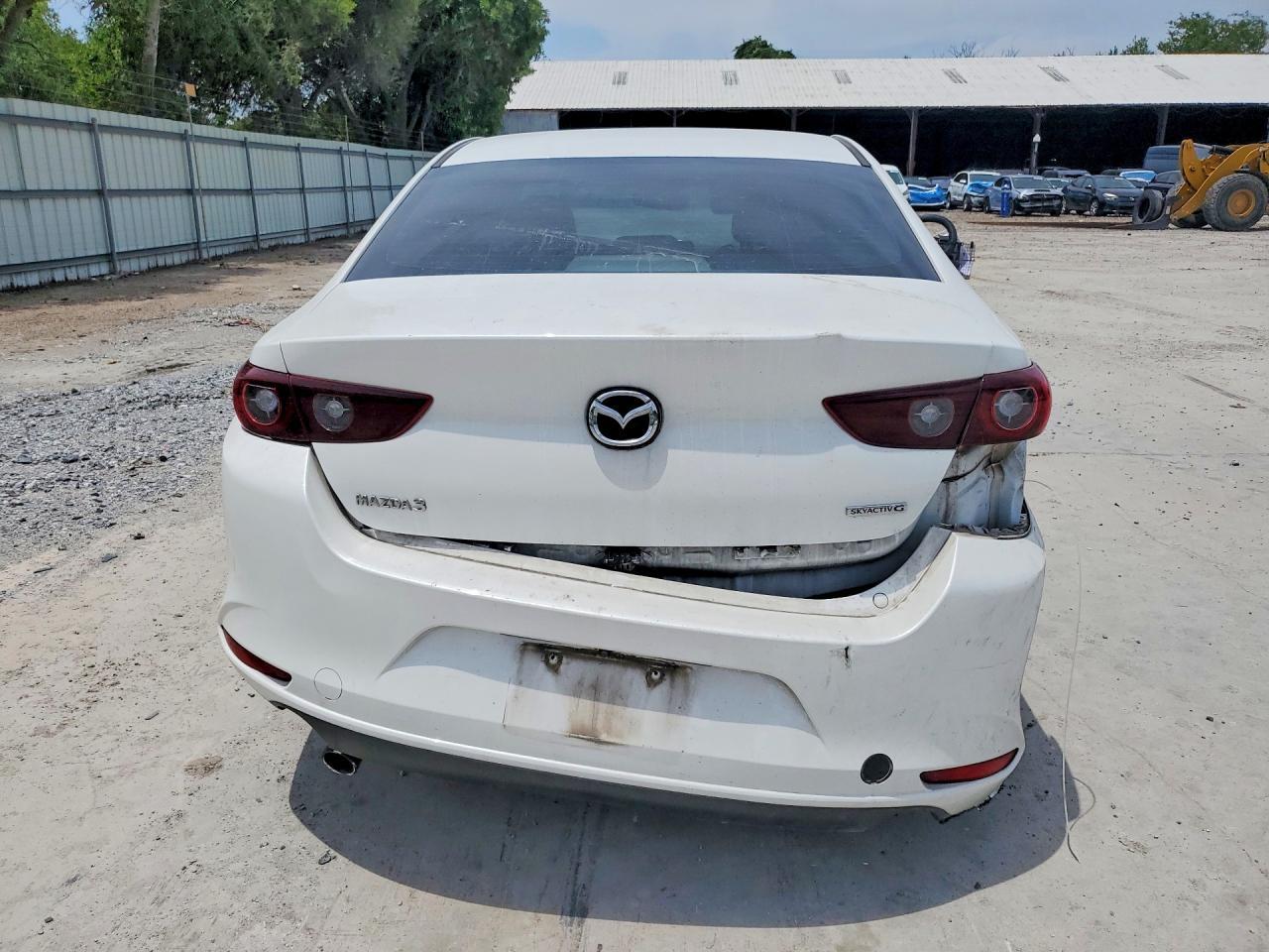 2023 Mazda 3 Preferred - Фото 6