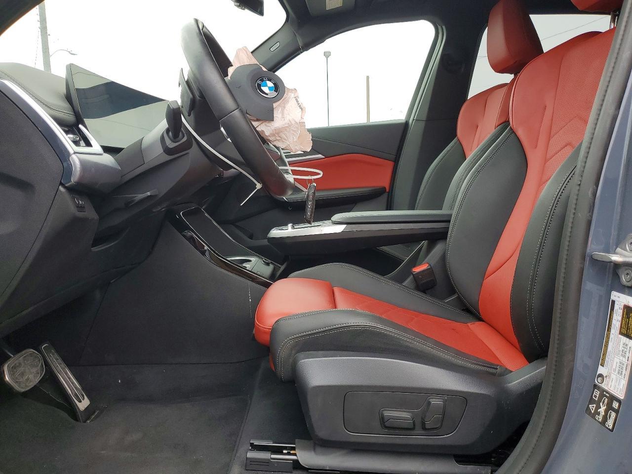 2025 BMW X1 xDrive28I - Image 7