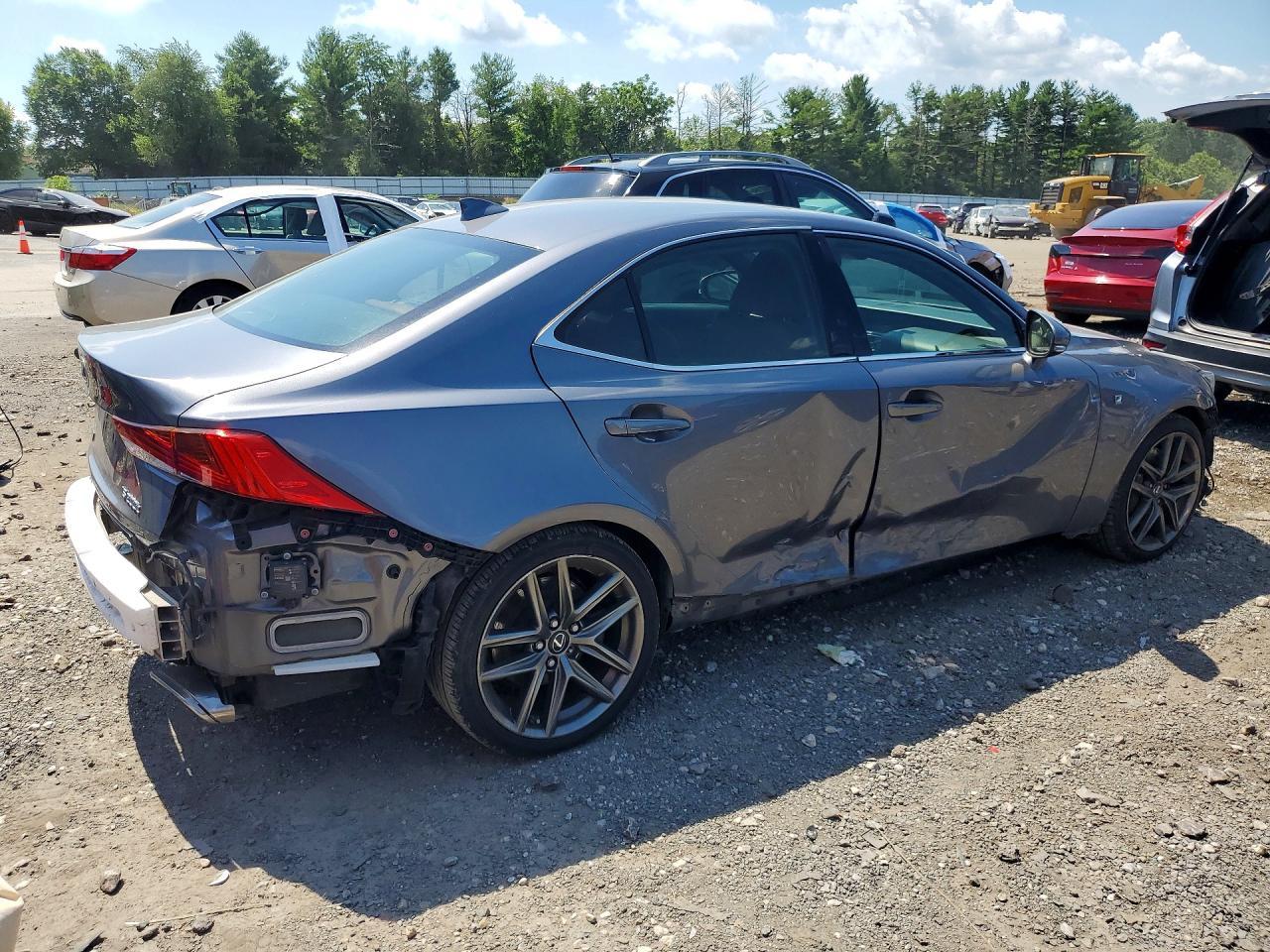 2017 Lexus Is 200T - Фото 3