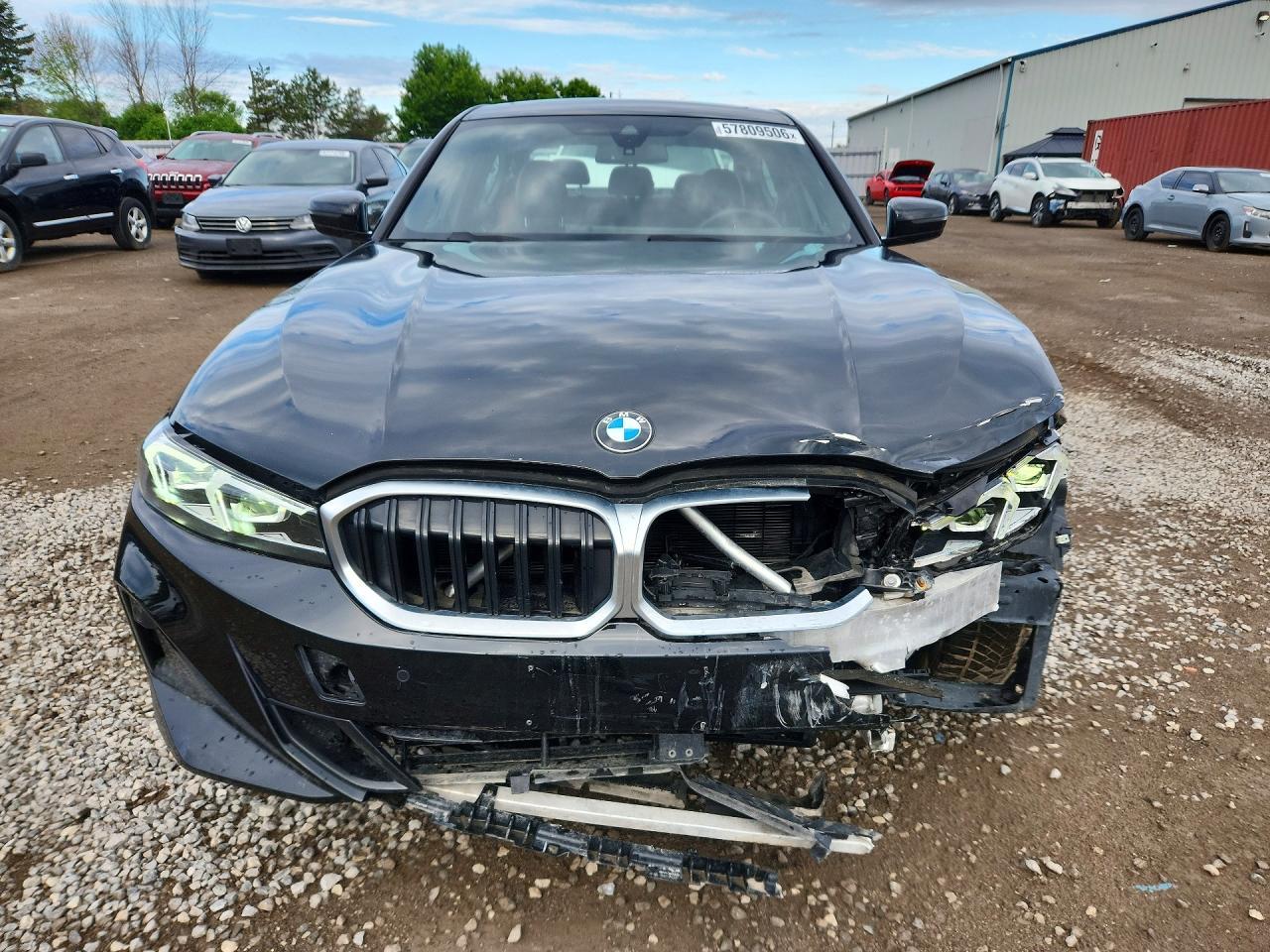 2024 BMW 330Xi - Image 5