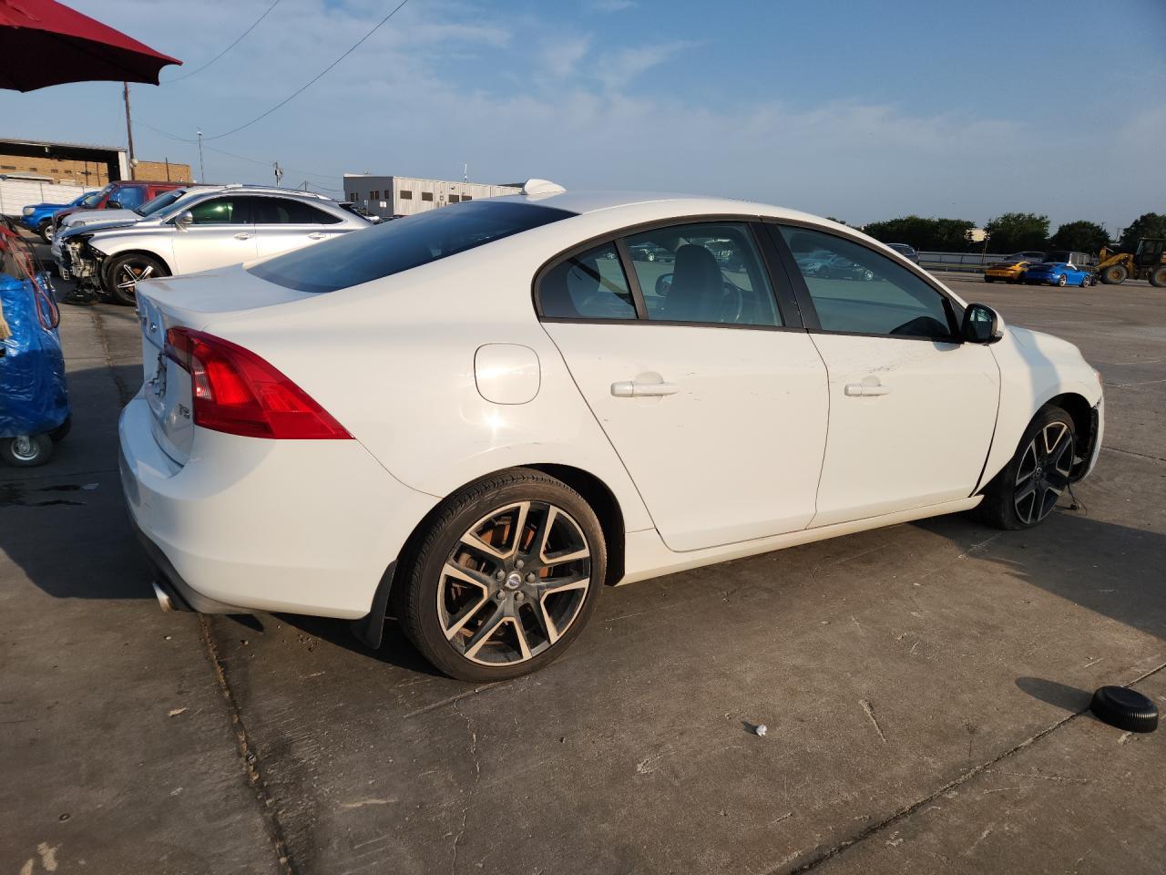2018 Volvo S60 Dynamic - Фото 3