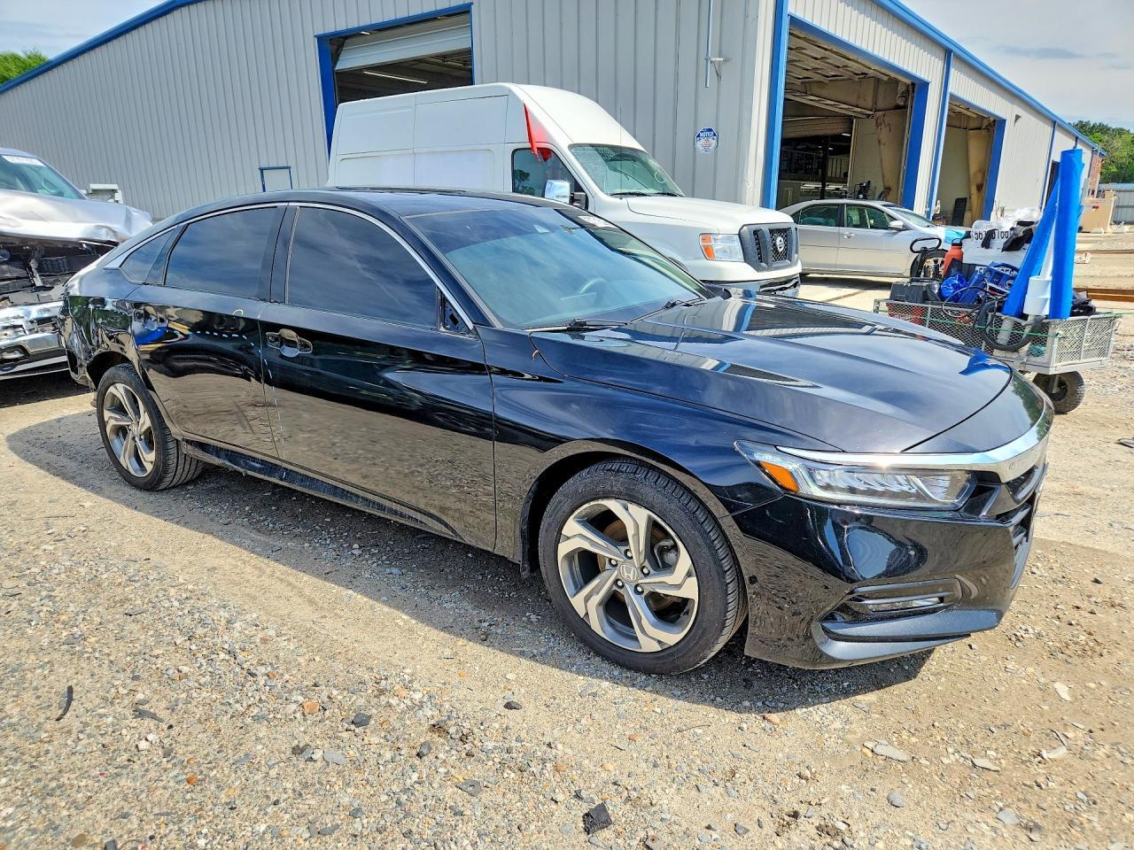 2018 Honda Accord Ex - Фото 4