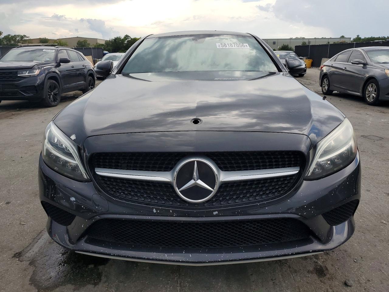 2020 Mercedes-Benz C 300 - Фото 5