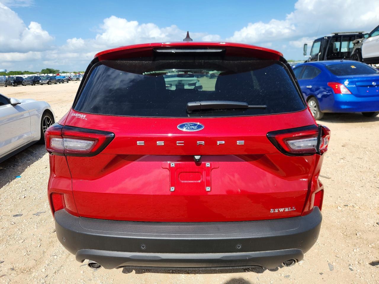 2025 Ford Escape St Line - Фото 6