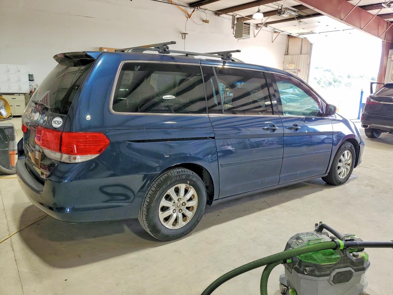 2010 Honda Odyssey Ex - Image 3