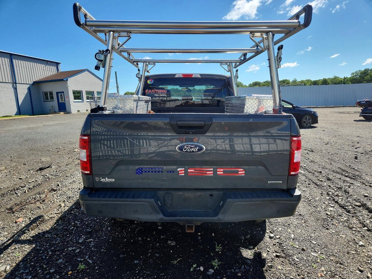 2018 Ford F150 Super Cab - Фото 6