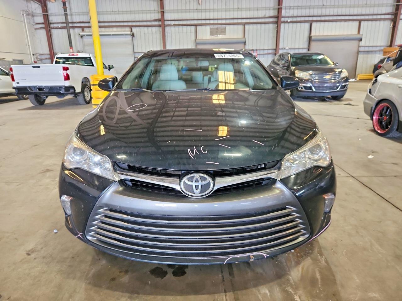 2016 Toyota Camry Xle - Image 5