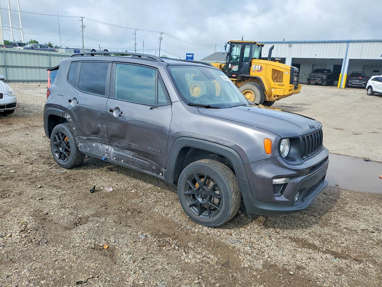 2019 Jeep Renegade Latitude - Image 4