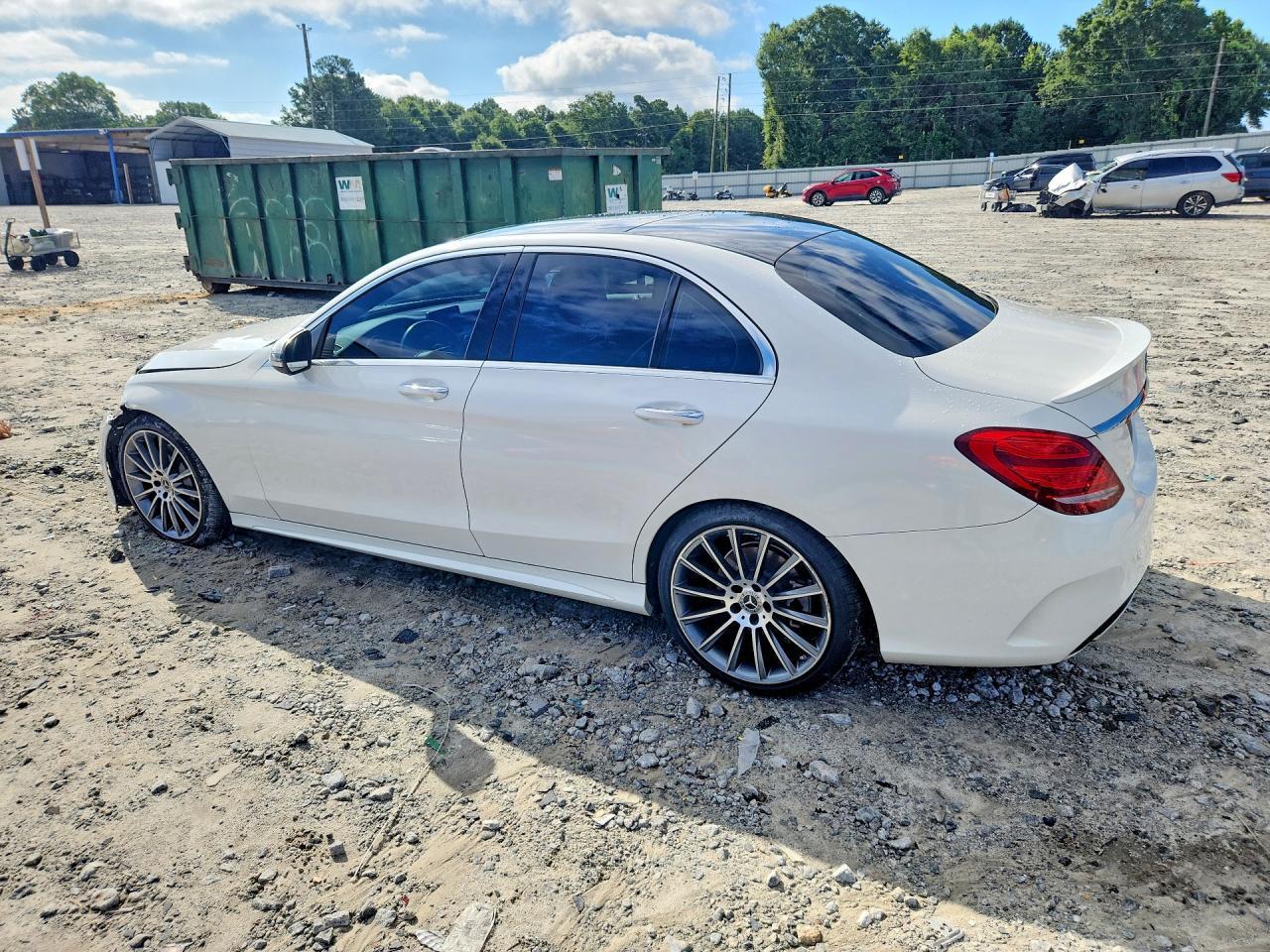 2018 Mercedes-Benz C 300 - Фото 2