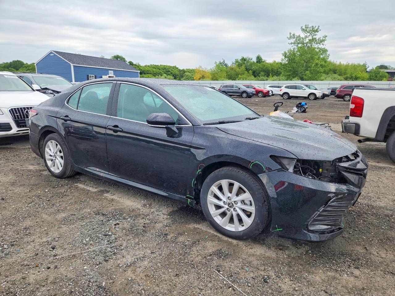2024 Toyota Camry Le - Фото 4