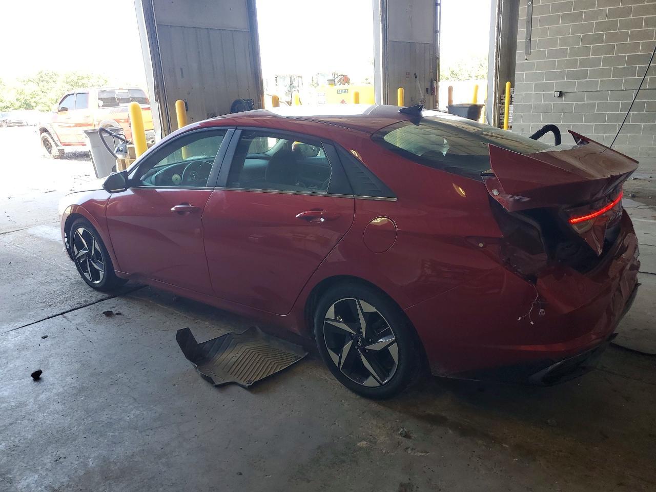 2021 Hyundai Elantra Sel - Фото 2