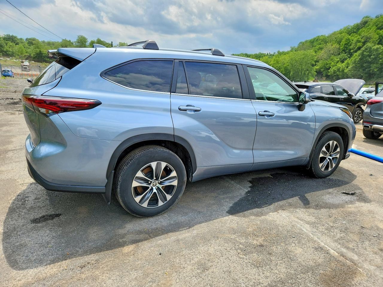 2024 Toyota Highlander Xle - Фото 3