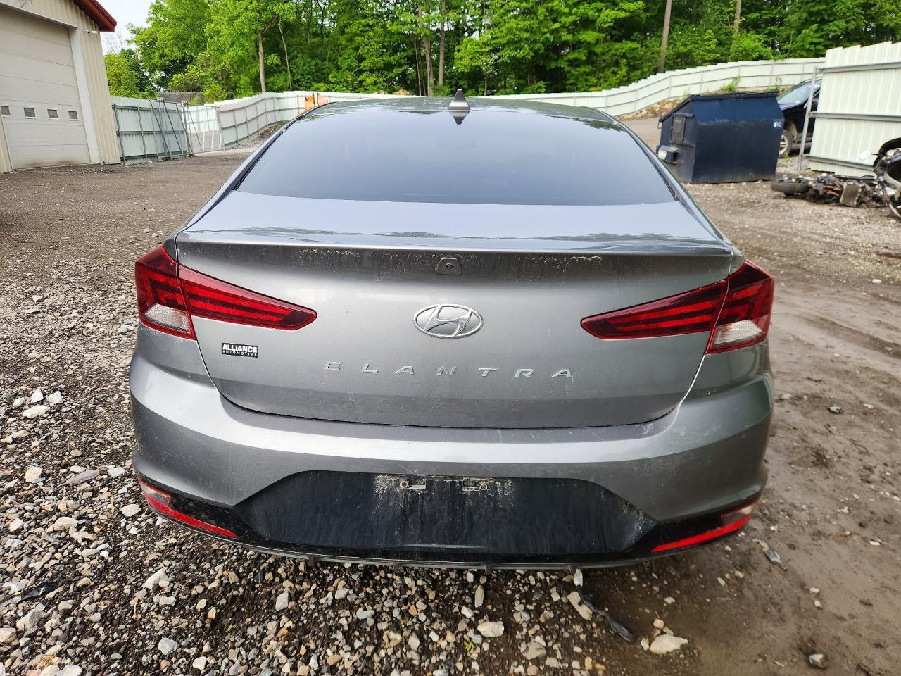 2019 Hyundai Elantra Value Edition - Фото 6