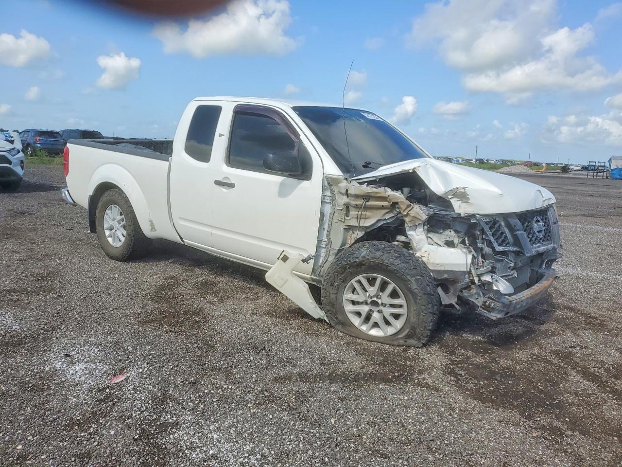 2019 Nissan Frontier Sv V6 - Image 4