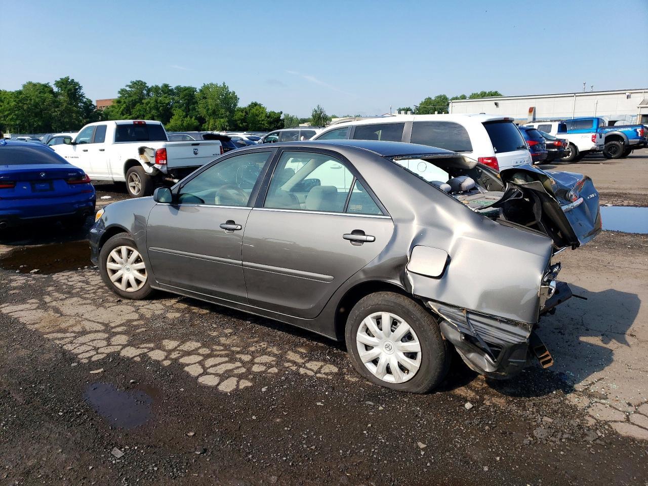2005 Toyota Camry Standard - Фото 2
