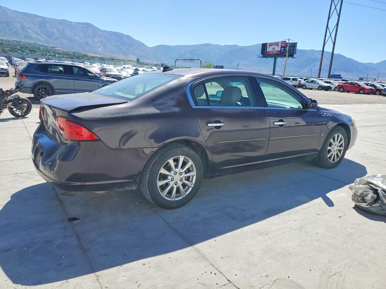 2009 Buick Lucerne Cxl - Image 3