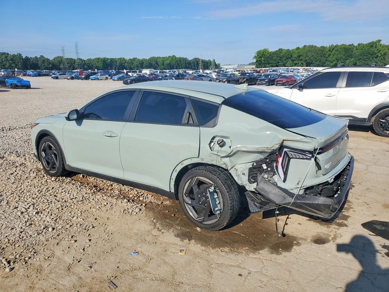 2026 Kia K4 Ex - Image 2