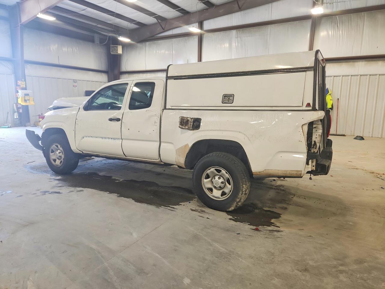 2016 Toyota Tacoma Access Cab - Фото 2
