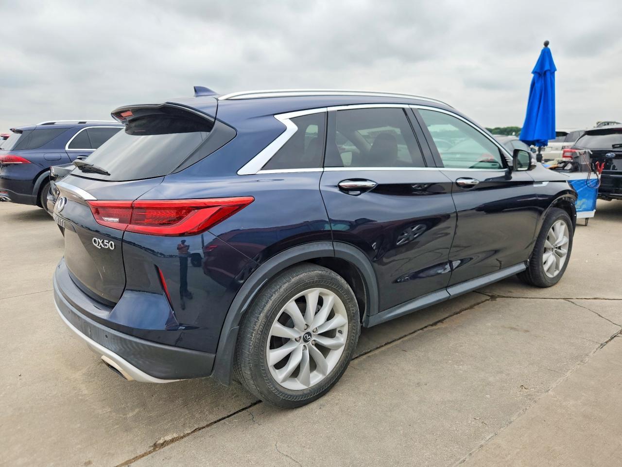 2019 Infiniti Qx50 Essential - Фото 3