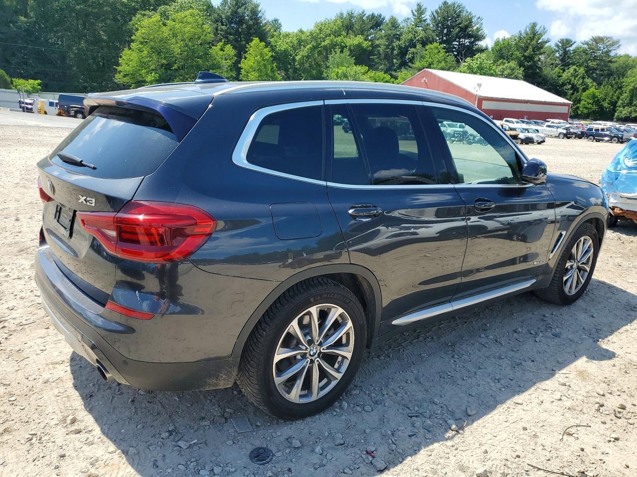 2018 BMW X3 xDrive30I - Фото 3
