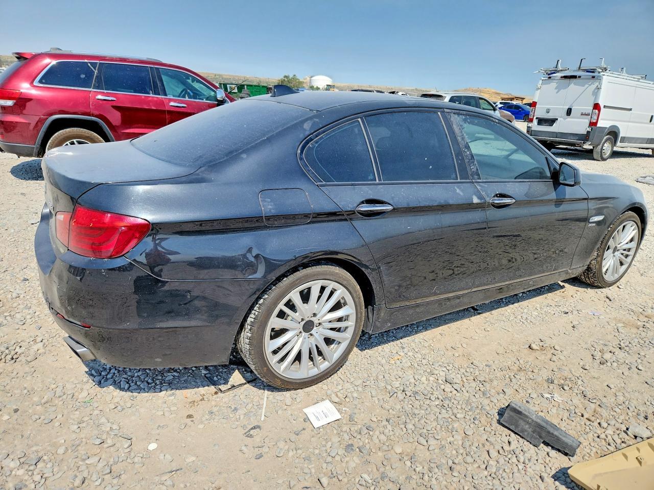 2011 BMW 550 Xi - Фото 3