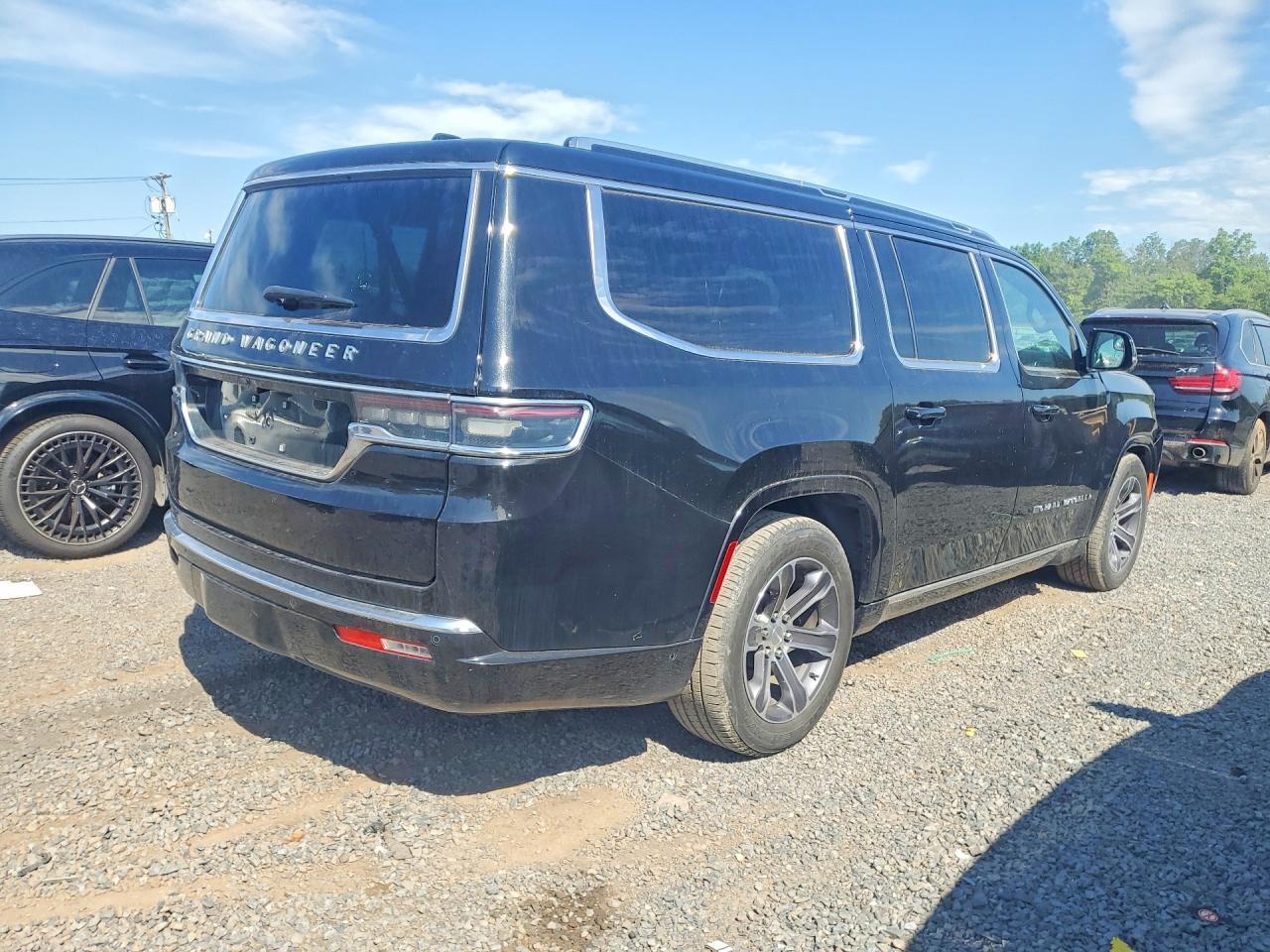 2024 Jeep Grand Wagoneer L Series I - Фото 3