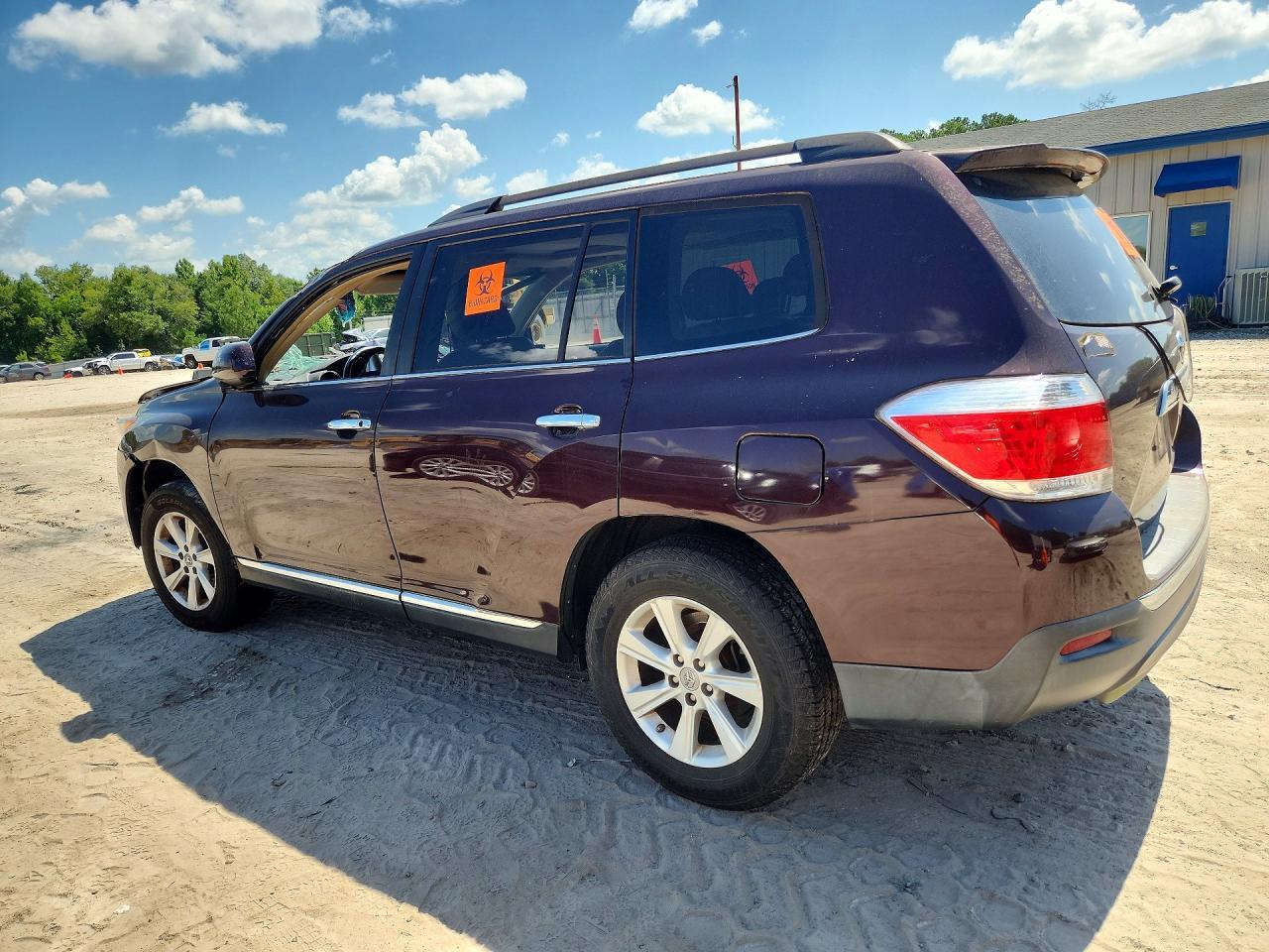 2011 Toyota Highlander Se - Фото 2
