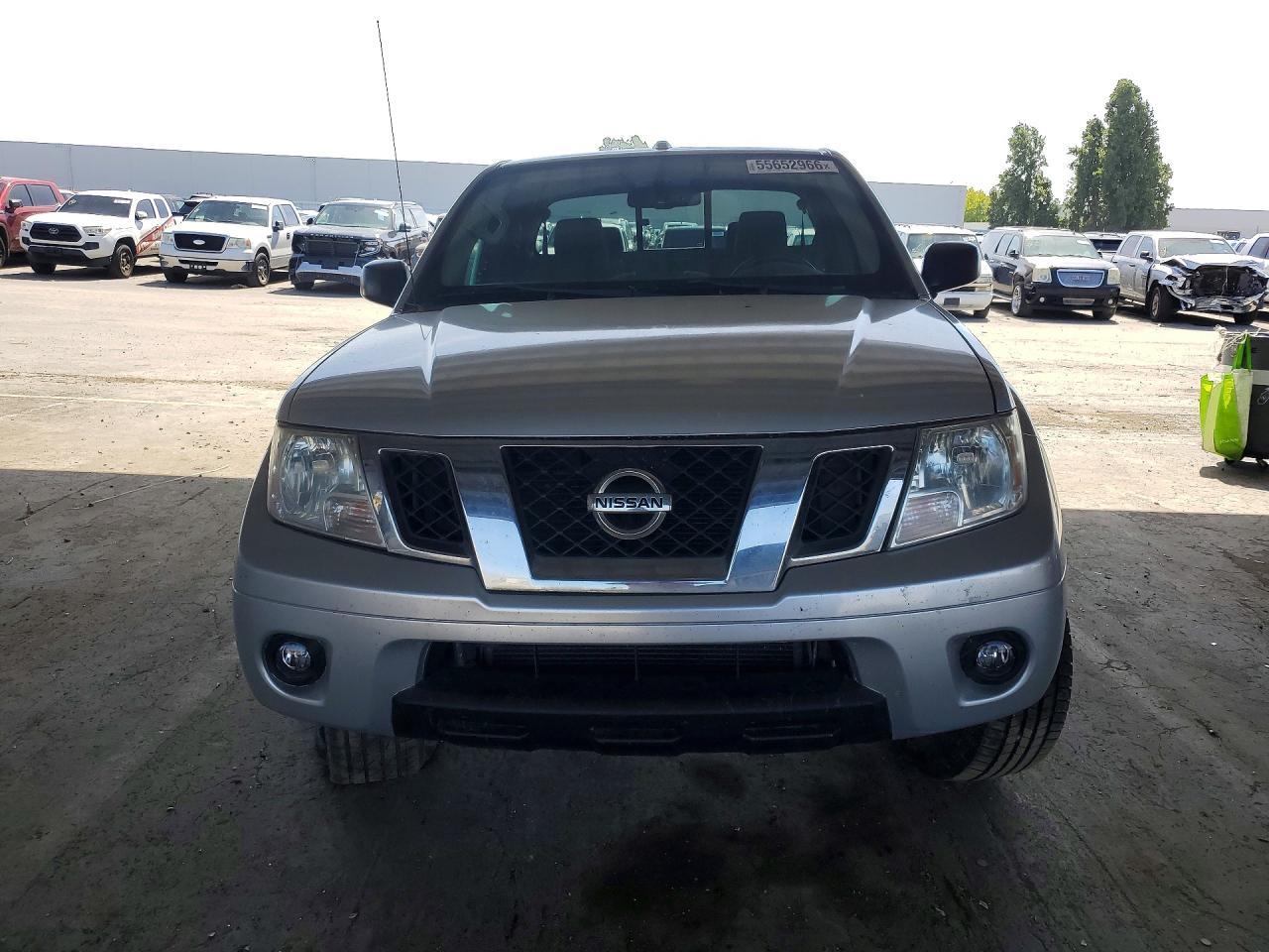 2017 Nissan Frontier Sv V6 - Фото 5