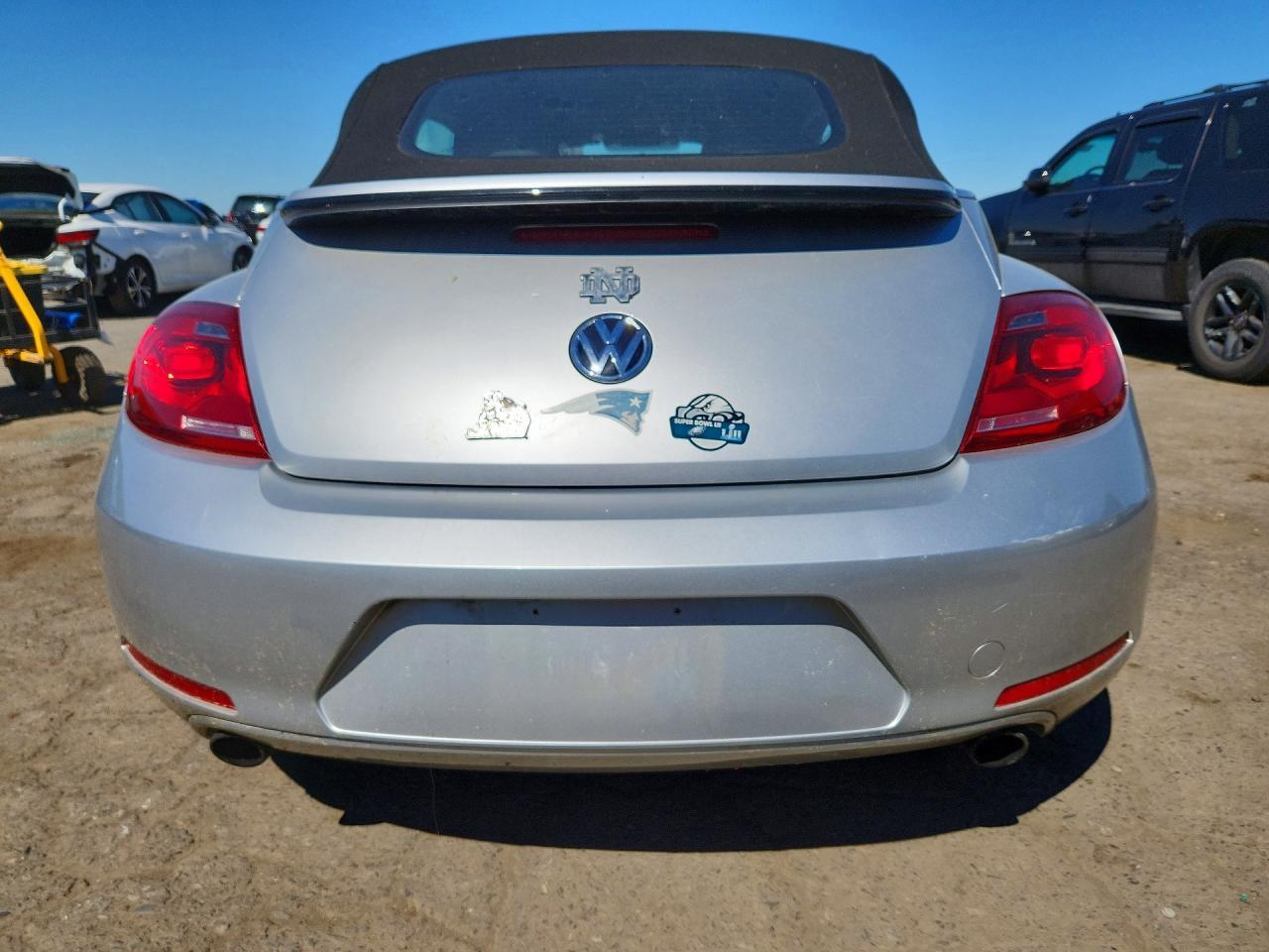 2013 Volkswagen Beetle Turbo - Image 6